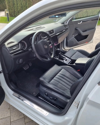 Skoda Superb cena 99500 przebieg: 81000, rok produkcji 2018 z Oświęcim małe 79